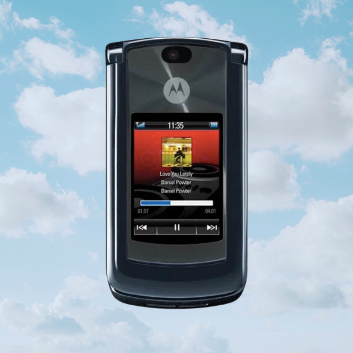 Motorola RAZR2 V8 - Unlocked - Vintage Flip Phone - Y2KPHONES